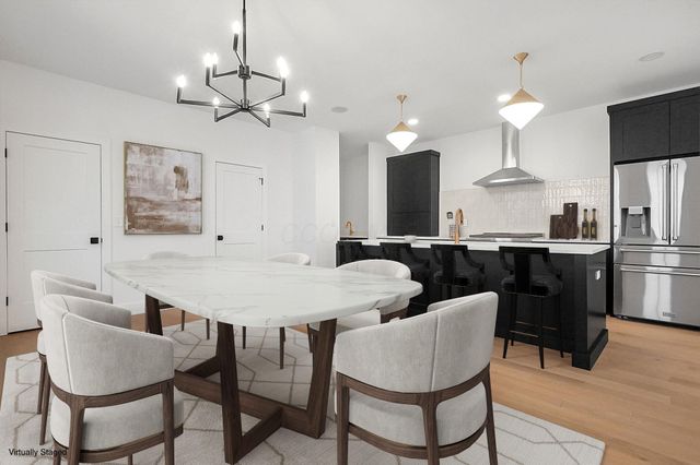 1242 Oxley Road, Columbus, OH 43212