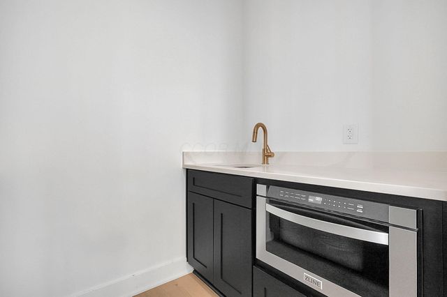 1242 Oxley Road, Columbus, OH 43212