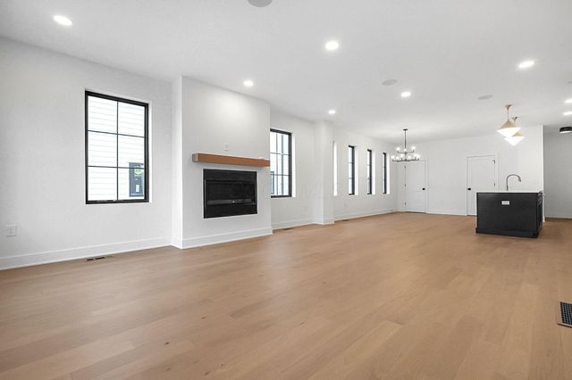 1242 Oxley Road, Columbus, OH 43212