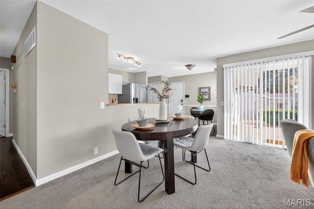 1370 Madison Lane, Florissant, MO 63031