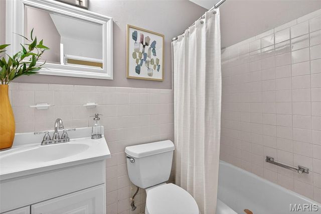 1370 Madison Lane, Florissant, MO 63031