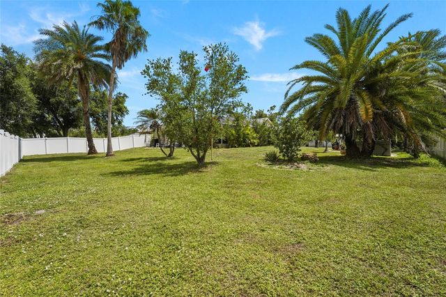 1240 LACE TERRACE, Port Charlotte, FL 33953