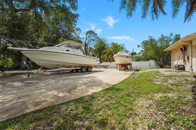 1240 LACE TERRACE, Port Charlotte, FL 33953