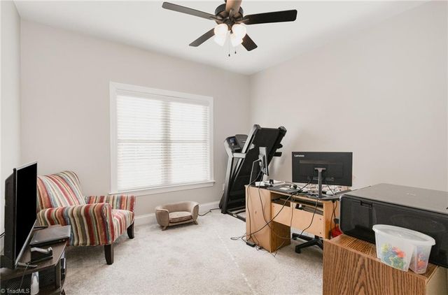 933 Arrowhead Court, Mebane, NC 27302