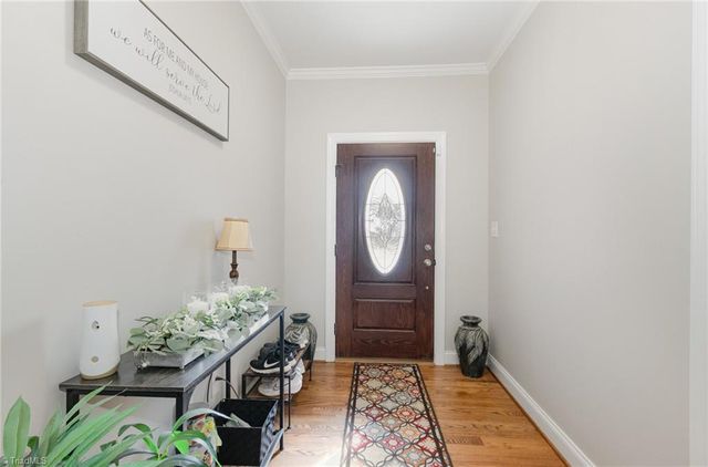 933 Arrowhead Court, Mebane, NC 27302