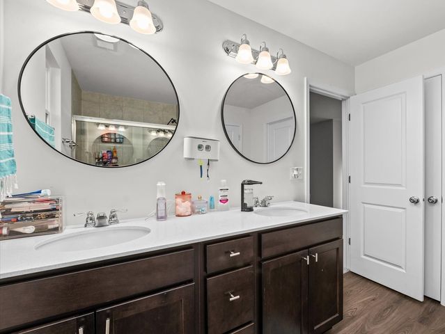 12806 S Nicholas Drive, Plainfield, IL 60585