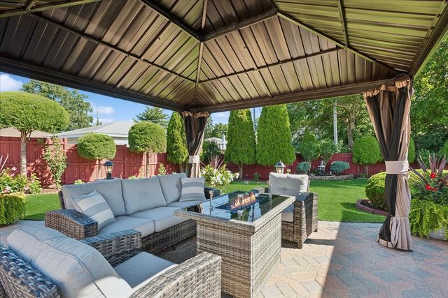 9121 Harlem Avenue, Morton Grove, IL 60053