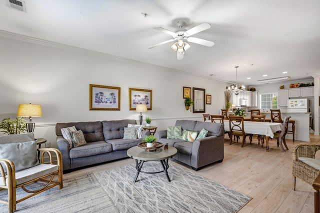 4895 Luster Leaf Cir Apt 203, Myrtle Beach, SC 29577