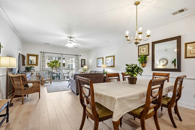 4895 Luster Leaf Cir Apt 203, Myrtle Beach, SC 29577