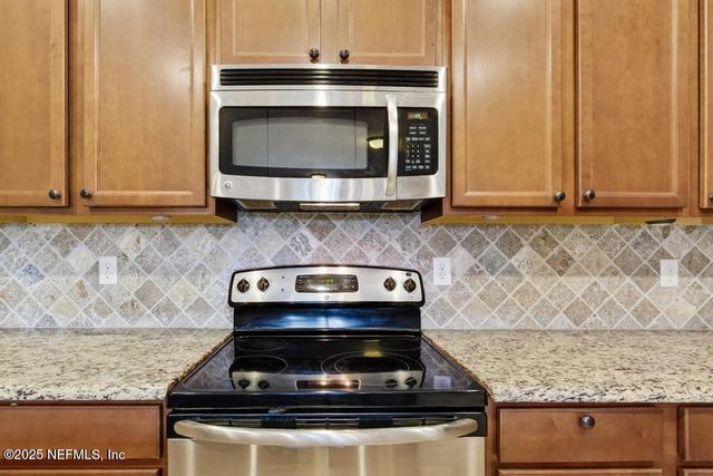 78019 UNDERWOOD Court, Yulee, FL 32097