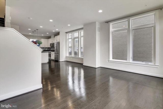 8060 RED HOOK ST, Rockville, MD 20855