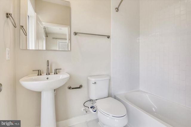 8060 RED HOOK ST, Rockville, MD 20855