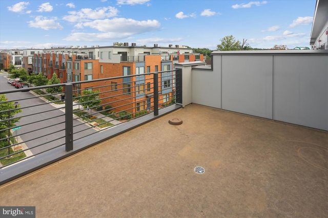 8060 RED HOOK ST, Rockville, MD 20855