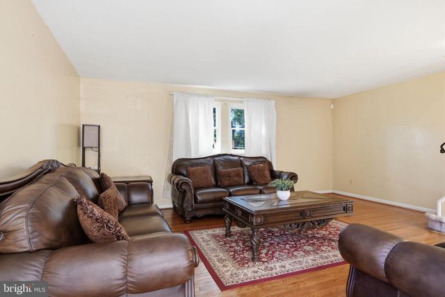 362 TOMLINSON TER, Philadelphia, PA 19116