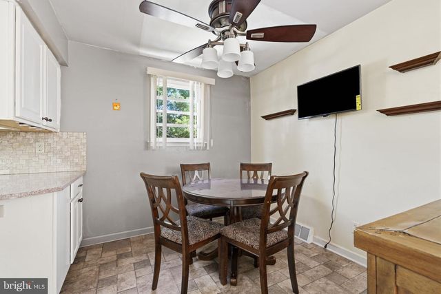 362 TOMLINSON TER, Philadelphia, PA 19116
