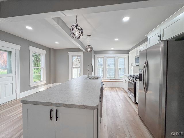 1 1st Street, Marcellus, NY 13108