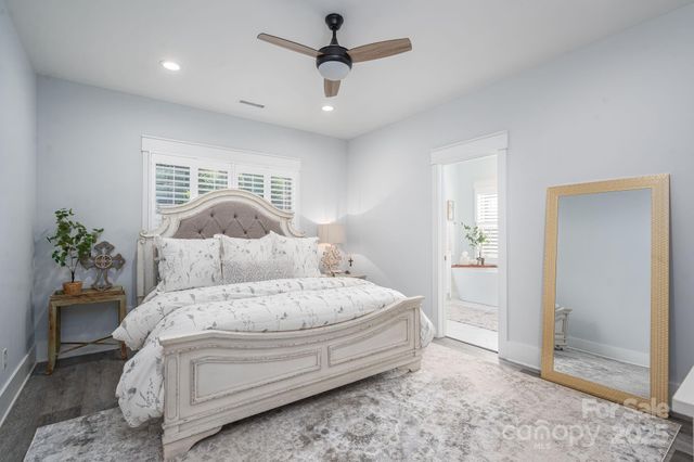 4290 Holly Circle NE, Conover, NC 28613