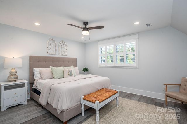 4290 Holly Circle NE, Conover, NC 28613