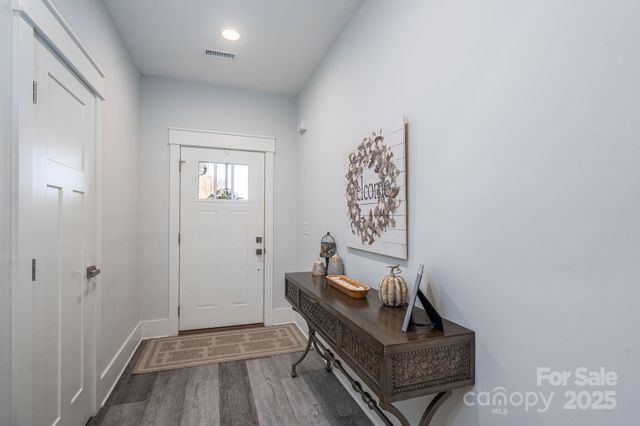 4290 Holly Circle NE, Conover, NC 28613