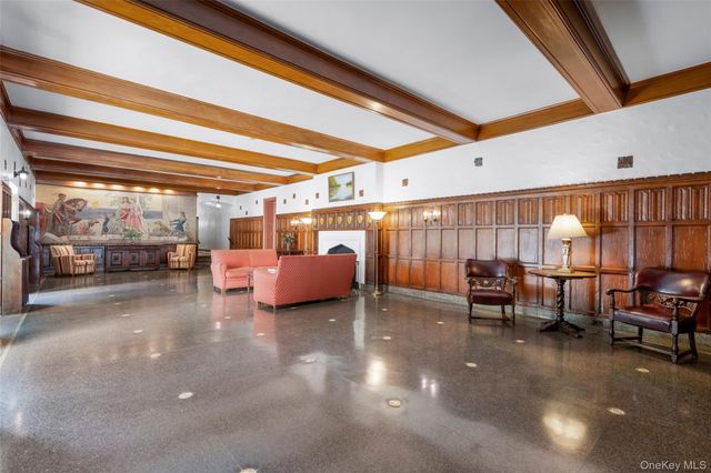 21 N Chatsworth Avenue 3C, Larchmont, NY 10538