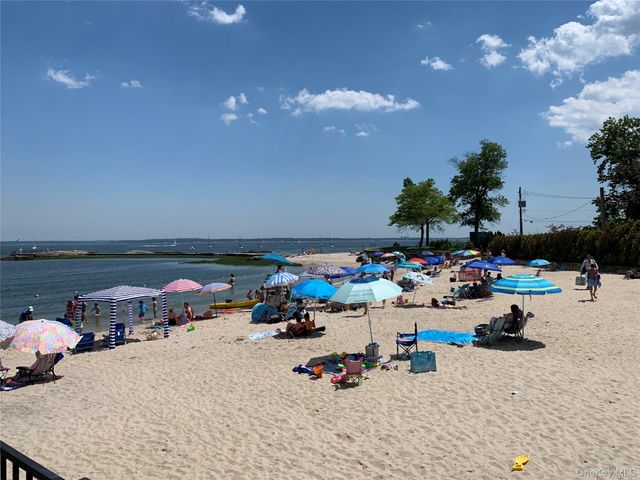 21 N Chatsworth Avenue 3C, Larchmont, NY 10538