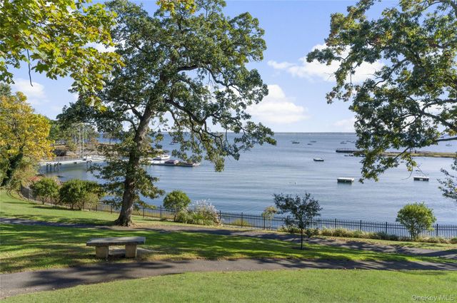 21 N Chatsworth Avenue 3C, Larchmont, NY 10538