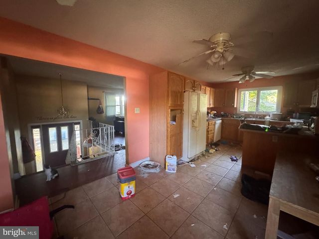 218 AUBURN AVE, Browns Mills, NJ 08015