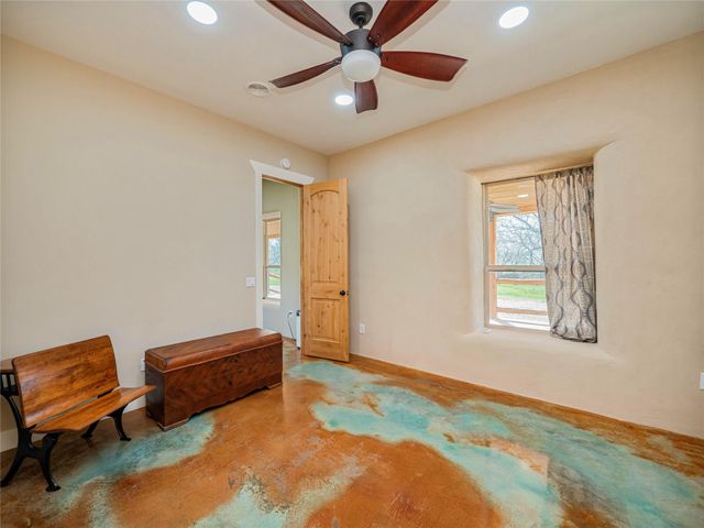 342 Private Road 4295, Rockdale, TX 76567