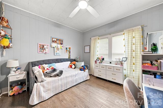 213 Colombo Street NW, Valdese, NC 28690