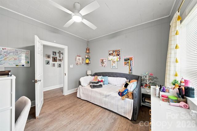 213 Colombo Street NW, Valdese, NC 28690