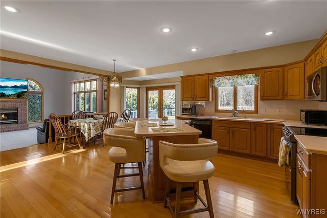 9420 Wehrle Drive, Clarence, NY 14031