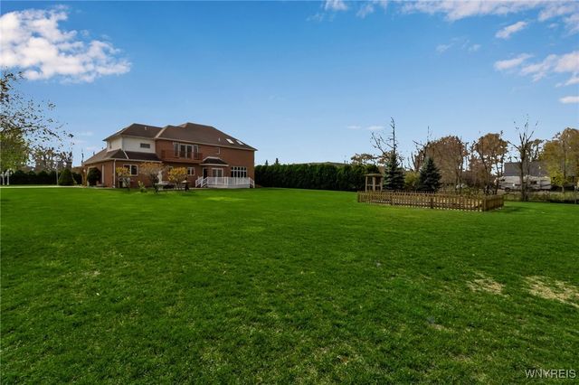 9420 Wehrle Drive, Clarence, NY 14031