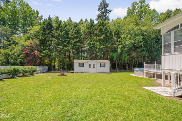 1008 Edenburghs Keep Drive, Knightdale, NC 27545