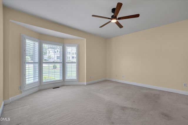 1008 Edenburghs Keep Drive, Knightdale, NC 27545