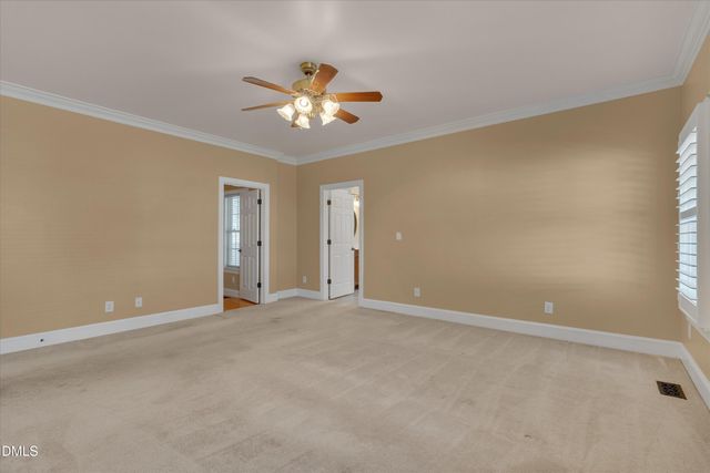 1008 Edenburghs Keep Drive, Knightdale, NC 27545