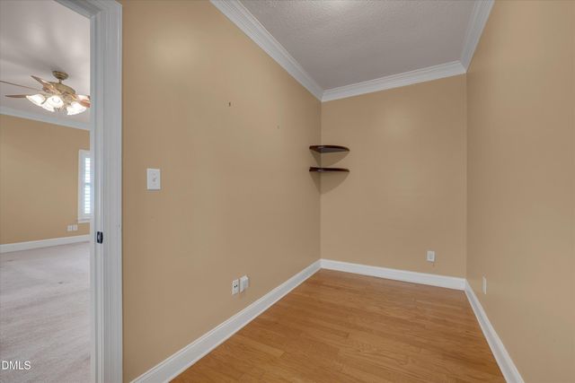 1008 Edenburghs Keep Drive, Knightdale, NC 27545