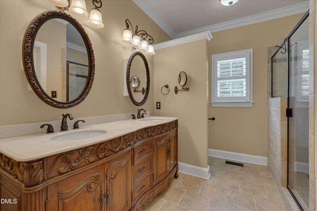 1008 Edenburghs Keep Drive, Knightdale, NC 27545
