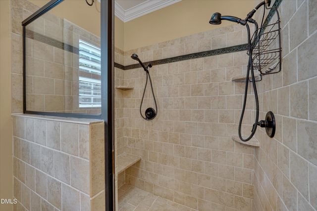 1008 Edenburghs Keep Drive, Knightdale, NC 27545