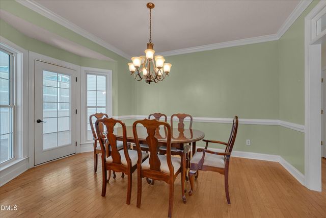1008 Edenburghs Keep Drive, Knightdale, NC 27545