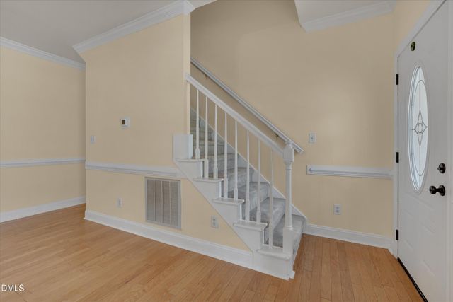 1008 Edenburghs Keep Drive, Knightdale, NC 27545