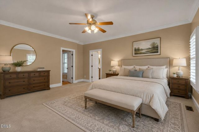 1008 Edenburghs Keep Drive, Knightdale, NC 27545