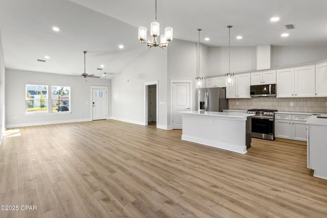 3817 Red Deer Circle, Panama City, FL 32404