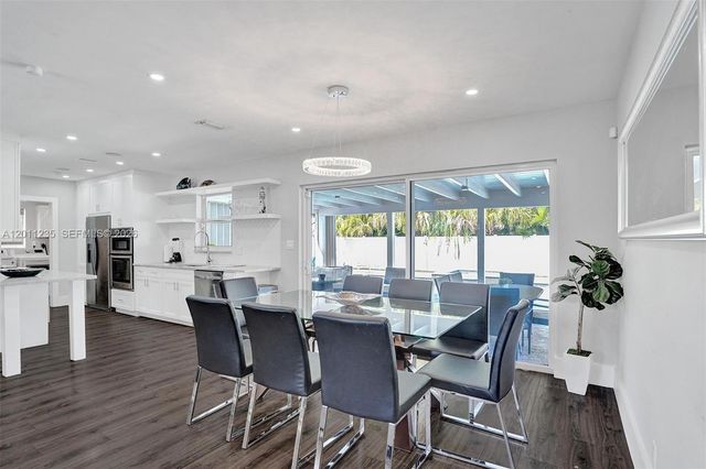 1247 SE 7th Ct, Deerfield Beach, FL 33441