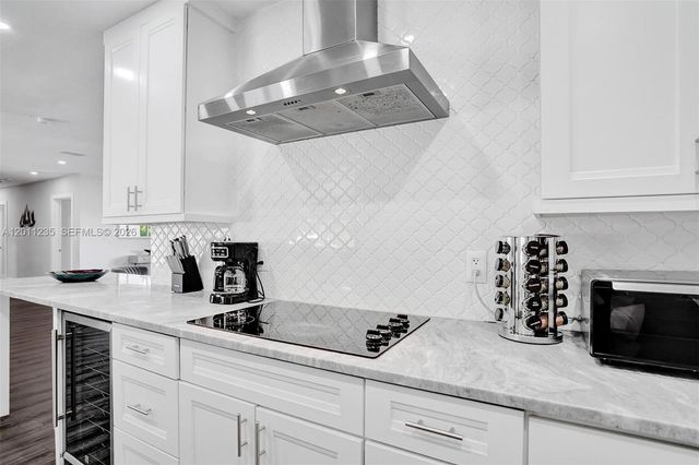 1247 SE 7th Ct, Deerfield Beach, FL 33441