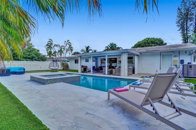 1247 SE 7th Ct, Deerfield Beach, FL 33441