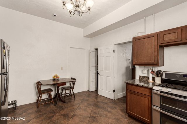 325 E 12th Street, Tucson, AZ 85701