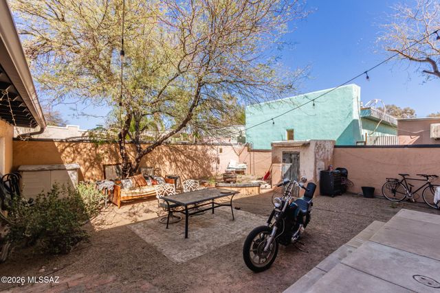 325 E 12th Street, Tucson, AZ 85701