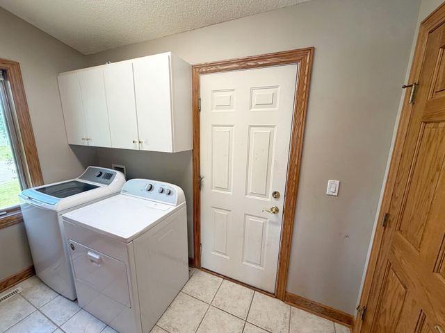1103 Southern Hills Lane SW, Rochester, MN 55902
