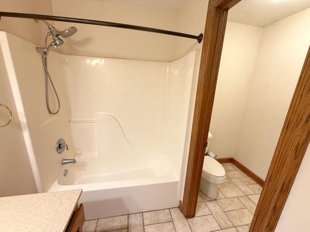 1103 Southern Hills Lane SW, Rochester, MN 55902