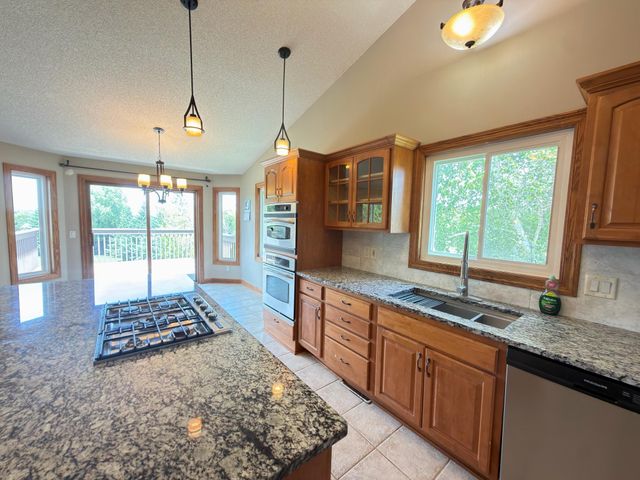 1103 Southern Hills Lane SW, Rochester, MN 55902